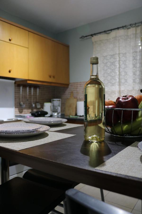 Semi-Basement 50Sqm Apartment Near Kos Citycenter Bagian luar foto